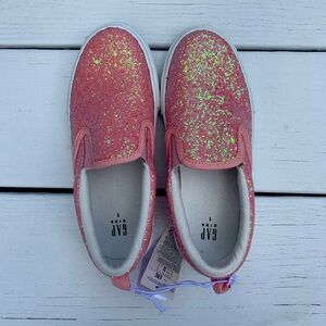 GAP Kids size 1 Pink Shimmer Slides